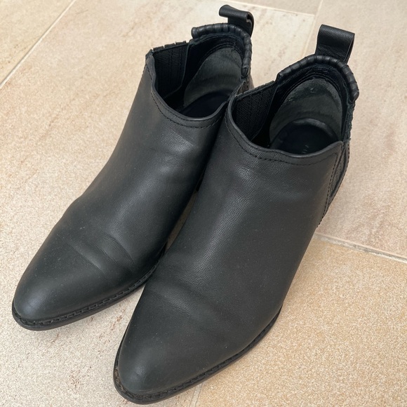 Alexander Wang booties - Picture 2 of 9